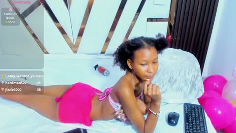 Snapshot of litte_ebony chatting on December 20, 10:00 pm Ashley online show from December 20, 10:00 pm
