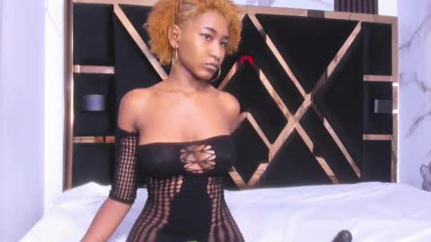 Snapshot of litte_ebony chatting on September 12, 7:14 pm Ashley online show from September 12, 7:14 pm