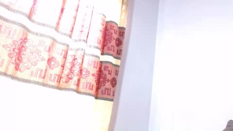 litte_ebonyx online show from December 21, 7:10 pm