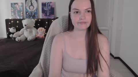 little__flowers online show from October 4, 8:01 am