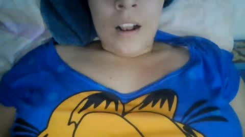 Snapshot of little_anef chatting on July 28, 5:03 am little_anef online show from July 28, 5:03 am