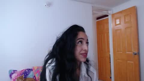 Snapshot of little_angelito2 chatting on November 28, 9:50 pm TU ANGELITO online show from November 28, 9:50 pm