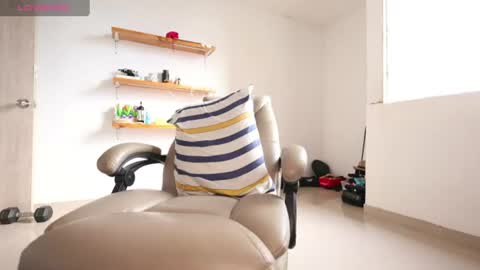 Little bear - give my room a like thanks. online show from June 15, 1:02 pm