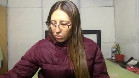 Snapshot of little_devil_diablita90 chatting on September 20, 2:56 am Diablita online show from September 20, 2:56 am