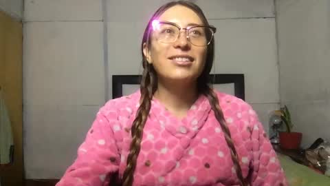 Snapshot of little_devil_diablita90 chatting on September 23, 2:14 am Diablita online show from September 23, 2:14 am