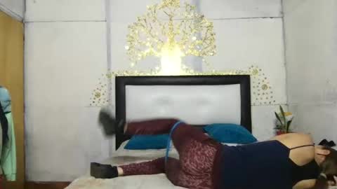 Snapshot of little_devil_diablita90 chatting on November 20, 2:34 am Diablita online show from November 20, 2:34 am