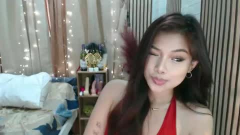 Snapshot of little_jessica17 chatting on October 24, 1:24 am JELYAN online show from October 24, 1:24 am