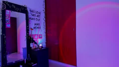 kayla  Instagram kayla 71082 online show from November 21, 8:07 pm