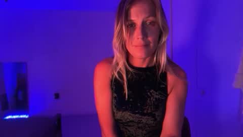 little lies online show from May 7, 3:01 am