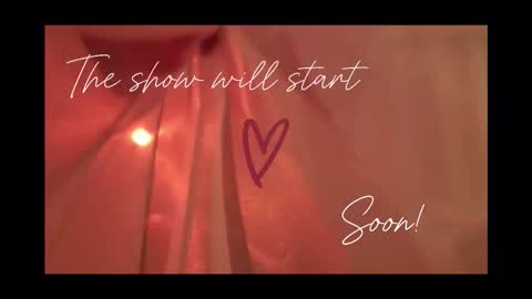 Snapshot of little_maeve chatting on September 13, 11:15 pm Maeve online show from September 13, 11:15 pm