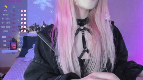 Snapshot of little_misaki chatting on December 25, 2:14 am Maria online show from December 25, 2:14 am