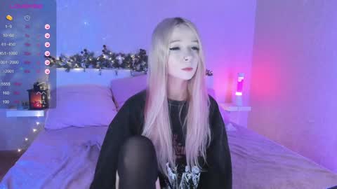 Snapshot of little_misaki chatting on January 11, 10:07 pm Maria online show from January 11, 10:07 pm