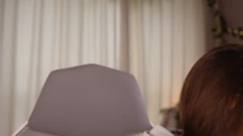 Snapshot of little_poetry chatting on September 19, 11:55 am Kiki online show from September 19, 11:55 am