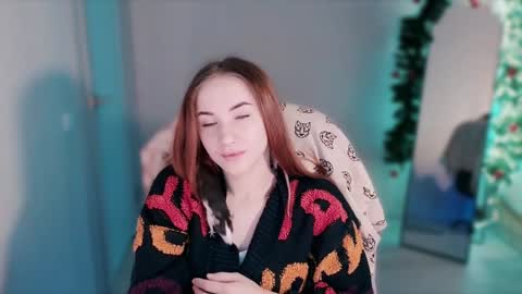 Snapshot of little_pretty_woman chatting on December 18, 8:09 am little_pretty_woman online show from December 18, 8:09 am