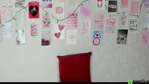 Kriss online show from October 4, 10:57 am