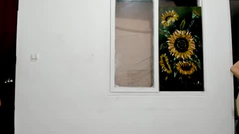 Snapshot of little_rapunsel_ chatting on March 8, 8:22 am RAPUNSEL AND CAIN online show from March 8, 8:22 am