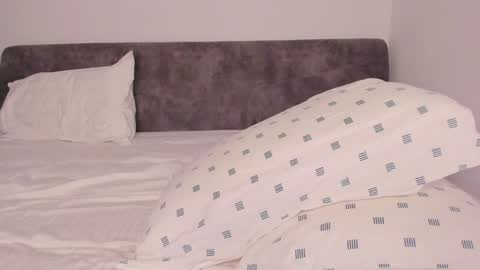 hey im anna online show from January 20, 11:45 am