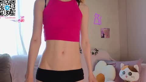 Rosy online show from August 2, 4:33 am
