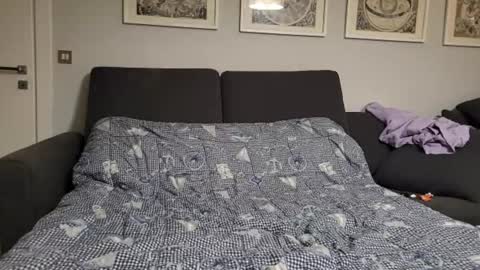 Snapshot of little_sakuraxxx chatting on January 5, 2:06 am GiuliaFrancesco online show from January 5, 2:06 am