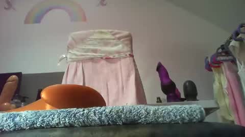 Snapshot of little_sissy_wendy chatting on February 2, 1:55 am little_sissy_wendy online show from February 2, 1:55 am