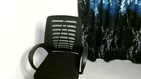 banny online show from March 17, 7:23 am