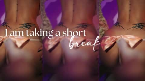 Im your little Velinda  online show from February 15, 7:21 pm