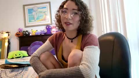 littledeathtrap online show from November 15, 9:21 pm