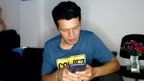 Snapshot of littledicklatin chatting on December 4, 3:48 am Manu online show from December 4, 3:48 am