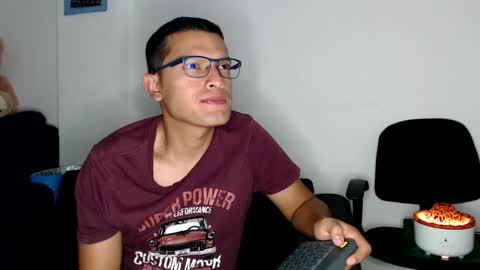 Snapshot of littledicklatin chatting on January 28, 4:08 am Manu online show from January 28, 4:08 am