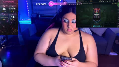 Snapshot of littledracula666 chatting on December 16, 9:57 am littledracula666 online show from December 16, 9:57 am