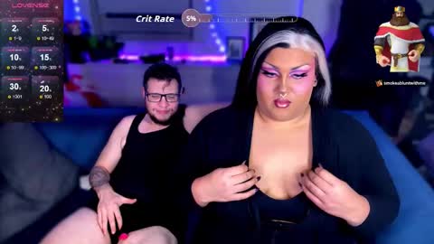 Snapshot of littledracula666 chatting on November 19, 3:50 am littledracula666 online show from November 19, 3:50 am