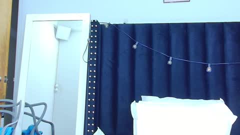 Snapshot of littleebonymommy chatting on March 10, 2:06 am Tania online show from March 10, 2:06 am