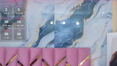 Snapshot of littleebonymommy chatting on November 2, 8:00 pm Tania online show from November 2, 8:00 pm