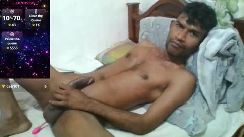 Snapshot of littlefuckomg chatting on December 14, 10:07 pm shan online show from December 14, 10:07 pm