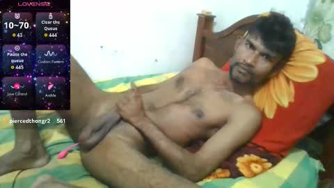 Snapshot of littlefuckomg chatting on October 14, 12:28 pm shan online show from October 14, 12:28 pm