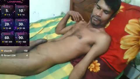 Snapshot of littlefuckomg chatting on November 7, 12:05 pm shan online show from November 7, 12:05 pm