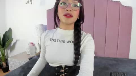 littlejade_dh online show from June 11, 11:52 am