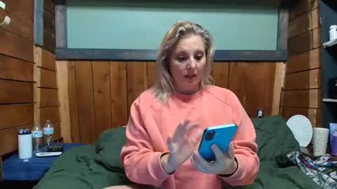 lisanixs online show from January 15, 5:27 pm