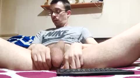 Snapshot of littlelover89 chatting on June 2, 6:10 pm Littlelover89s online show from June 2, 6:10 pm