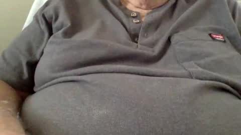 Snapshot of littlemaff chatting on November 1, 6:43 pm Maff online show from November 1, 6:43 pm