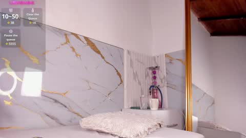 Snapshot of littlemichiko chatting on January 14, 7:21 pm littlemichiko online show from January 14, 7:21 pm