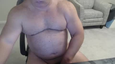 Snapshot of littleone1111765968 chatting on October 9, 3:15 am littleone1111765968 online show from October 9, 3:15 am