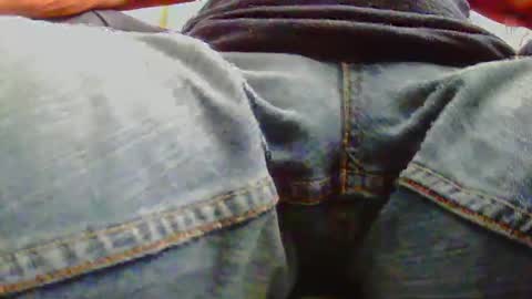 Snapshot of littlepecker1980 chatting on October 1, 1:17 pm littlepecker1980 online show from October 1, 1:17 pm