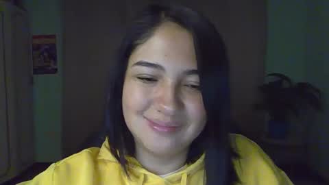 Snapshot of littleprety6969 chatting on October 4, 5:49 am Mia Wednesday to Sunday 730 am to 1030 am Colombian Hour D online show from October 4, 5:49 am