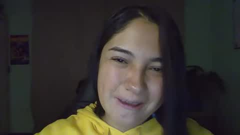 Snapshot of littleprety6969 chatting on October 6, 2:20 am Mia Wednesday to Sunday 730 am to 1030 am Colombian Hour D online show from October 6, 2:20 am