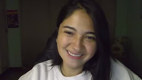 Snapshot of littleprety6969 chatting on October 27, 12:58 am Mia Wednesday to Sunday 730 am to 1030 am Colombian Hour D online show from October 27, 12:58 am