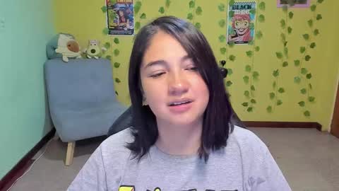 Snapshot of littleprety6969 chatting on November 20, 4:45 am Mia Wednesday to Sunday 730 am to 1030 am Colombian Hour D online show from November 20, 4:45 am