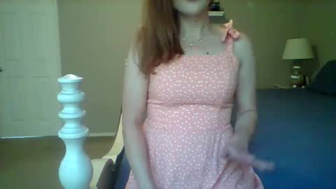 littlered_6969 online show from May 14, 3:52 pm