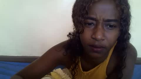 Snapshot of littlesandie chatting on November 5, 6:35 am littlesandie online show from November 5, 6:35 am