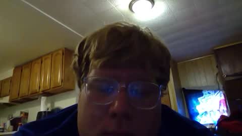 littleshady22 online show from May 5, 10:51 pm